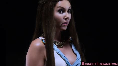 Raunchy Lez MILF Facesitted By Petite Lesbian Lady In 69