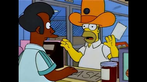 Mejores Momentos Simpsons Homero Espiando A Apu Con Peque O Sombrero