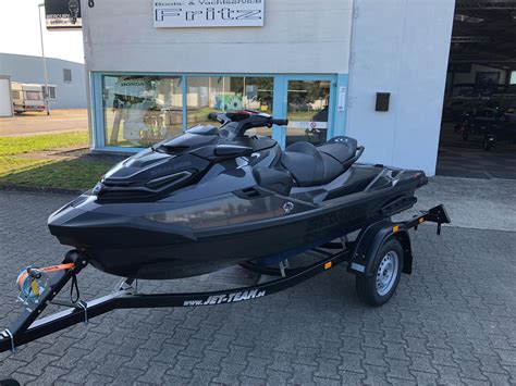 Sea Doo RXT X 300 RS 3m 2023 Jetskis Baden Württemberg Boot24