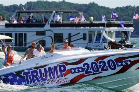 Donald Trump Supporters Flail Around In Lake After Boats Sink At Demo