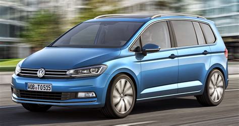 Vw Touran A Minivan Do Golf Estreia Nova Geração