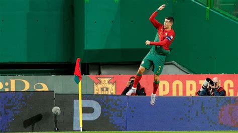 Com Recorde De Cristiano Ronaldo Portugal Goleia Liechtenstein