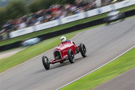 Vintage Car Racing. Goodwood Revival 2013. | Goodwood revival, Vintage cars, Goodwood