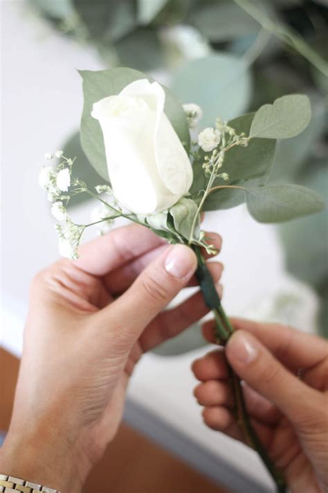 Diy Wedding Bouquet Boutonniere Step By Step Tutorial A Classy