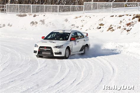 Baba Haruhisa Satake Naoko Mitsubishi Lancer Evo X Hokkaido