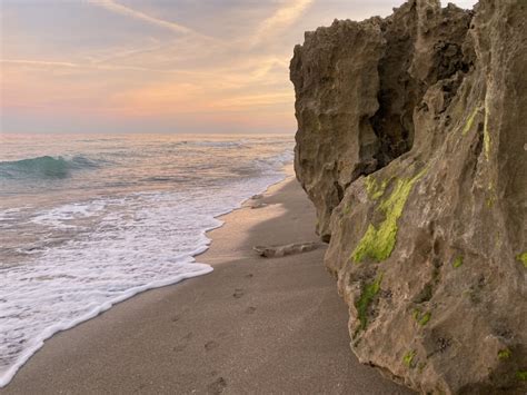 13 Unknown Rocky Beaches In Florida That You Just Have To Visit The