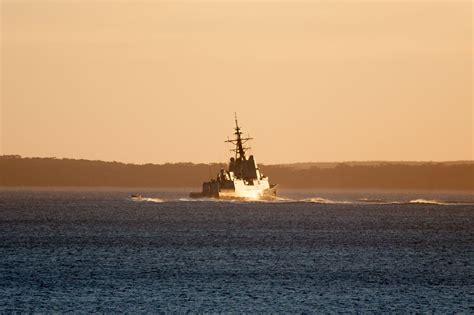 Lady Denman Museum: Ships in the bay – HMAS Brisbane (III)