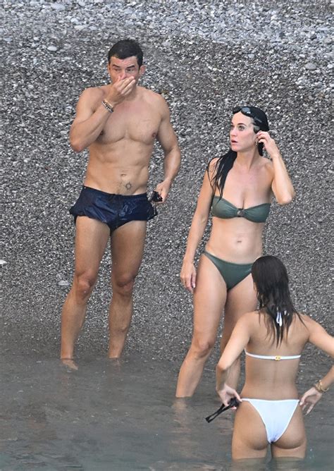 Katy Perry Sexy Swim Small Bikini Italy Hot Celebs Home