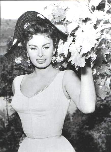 Пин на доске Sophia Loren Goddess