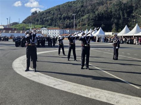 Gran Brillantez En La Jura De Bandera En Ferrol De Marineros Que