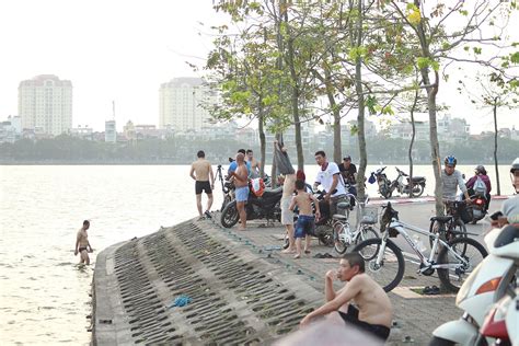 N Ng N Ng Gay G T Ng I H N I K O Nhau Ra H T Y T M Gi I Nhi T Tinmoi