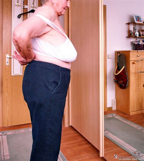 Short Haired Granny Medora Goes Topless And Shows Her Huge Saggy Tits CoedCherry