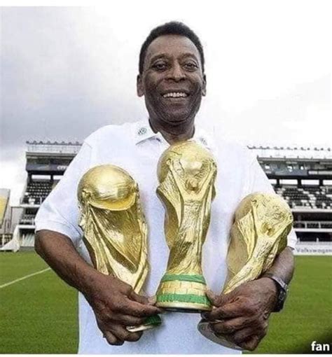 Murió El Rey Pelé La Leyenda Del Fútbol En Toda La Historia Franja