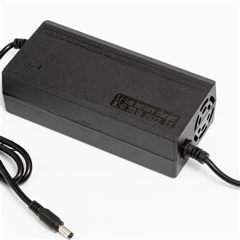 ROZETKA | Зарядное устройство для самоката Li-ion 60V 3A, штекер 5.5/2. ...