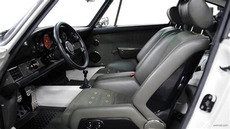 Singer Porsche 911 - Interior | Caricos