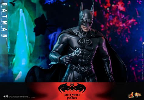 Hot Toys Batman And Robin Figures The Toyark News