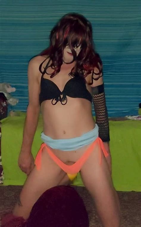 Some New Pics Yesterday Blue Skirt And Orange Bikini Botton Pics XHamster