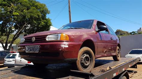 Gol furtado no São Cristóvão é localizado abandonado na Avenida das