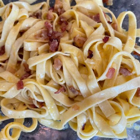 Fettuccine Carbonara | Recipe | Recipes, Fettuccine carbonara, Carbonara