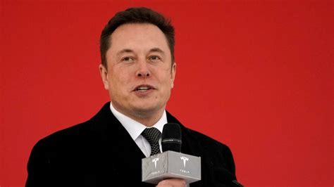 Elon Musk Verkauft Weitere Tesla Aktien Für Gut 900 Millionen Dollar