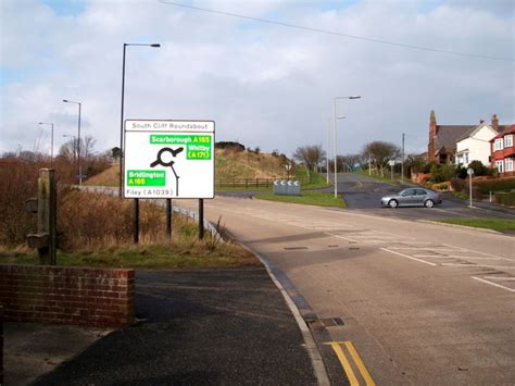 Filey Road Approaching South Cliff JThomas Cc By Sa 2 0