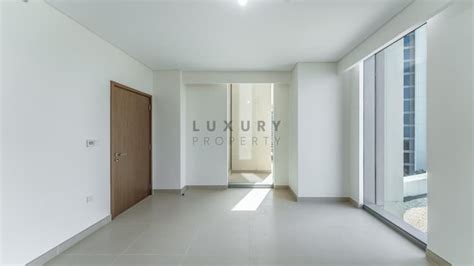 Properties for Sale in Dubai Marina | LuxuryProperty.com