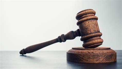 Historischer Moment In Malaysia Erstmalige Anfechtung Einer Verurteilung Wegen Schwulem Sex