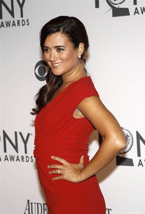 COTE de PABLO at Tony Awards – HawtCelebs