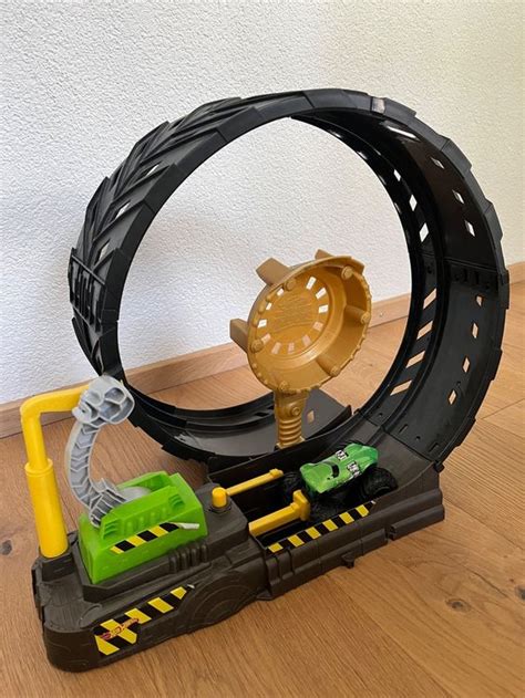 Hot Wheels Monster Trucks Looping Kaufen Auf Ricardo