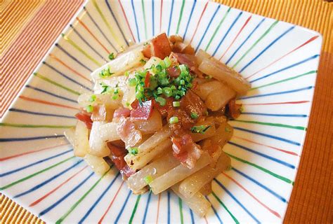 美味しいエキスをしみ込ませて！ 大根とベーコンのバター煮｜簡単！まるいと印の旬レシピ｜糸島の食｜ja糸島 糸島農業協同組合