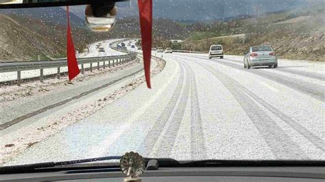 Una Impresionante Granizada Sorprende A Navarra Y A Los Peregrinos De