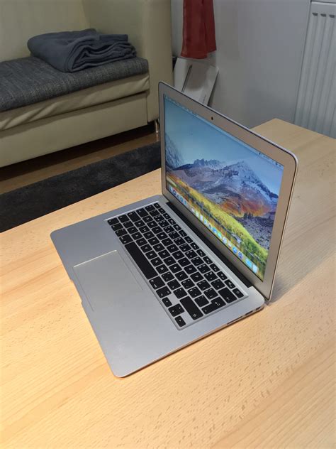 Macbook Air 13” 2016 128GB+příslušenství - Apple Bazar
