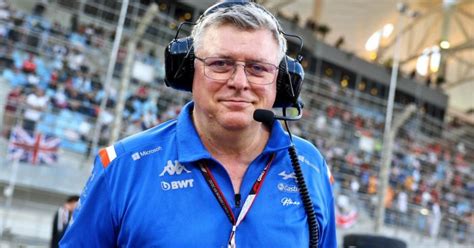 Otmar Szafnauer Happy To Let Fernando Alonso And Esteban Ocon Race Each