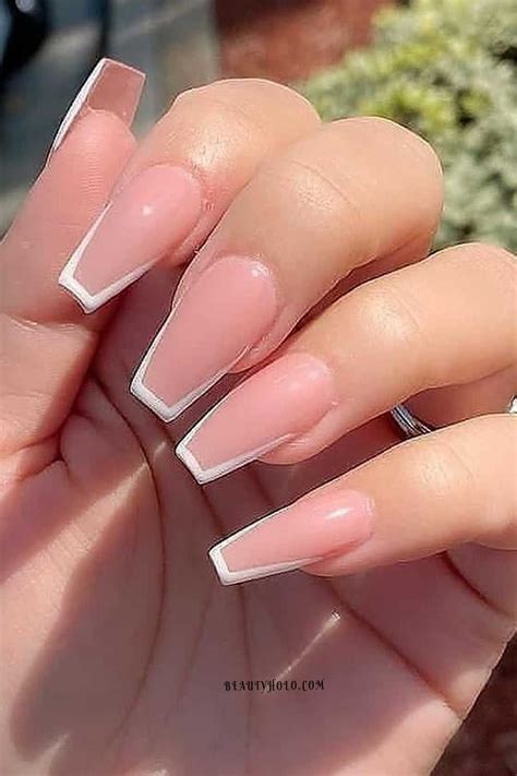 17 Best Coffin Shape Nail Designs Artofit