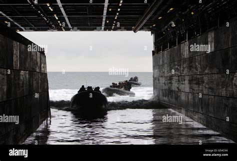 Royal Marine Commandos Aboard The Royal Navy Flagship Hms Bulwark As