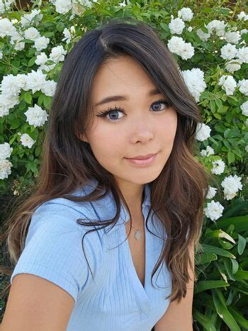 ExtraEmily Extra Emilay Extraemilyy Extremly Cute Nude OnlyFans The Fappening Plus