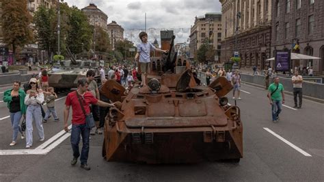 Ucrania Se Jacta De Los Tanques Rusos Destruidos Y Apresados Por Su