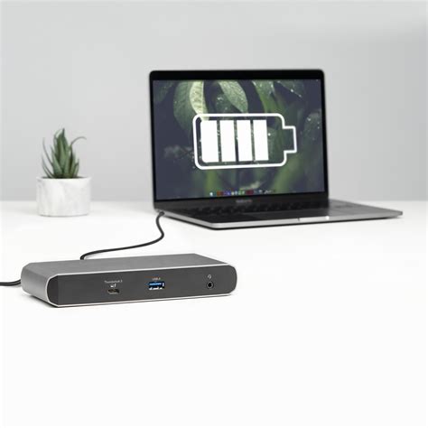 Plugable S New Thunderbolt And Usb C Dock Puts Dual Monitor Outputs