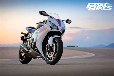 Honda Cbr1000rr Fireblade Honda Fireblade Hd Wallpaper Pxfuel