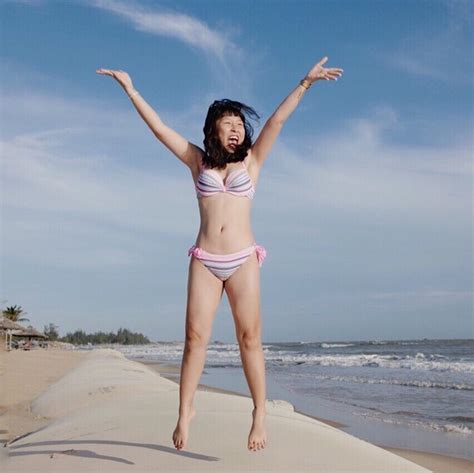 Không cần vòng cực chuẩn Trang Hý vẫn tự tin diện bikini