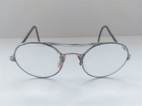 1940s Silver Round Rimmed Eyeglasses Frames Gem