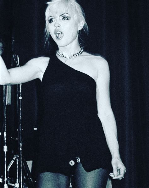 NotableHistory on Twitter: "RT @NotablePhotos: Debbie Harry" 