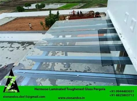 Transparent Laminated Toughened Glass With Pergola And Roof Ceiling