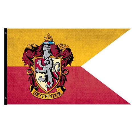 Harry Potter Gryffindor Outdoor Flag - Entertainment Earth