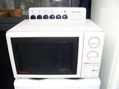 Moulinex Quickchef 600 Microwave 1000w | in Camden Town, London | Gumtree