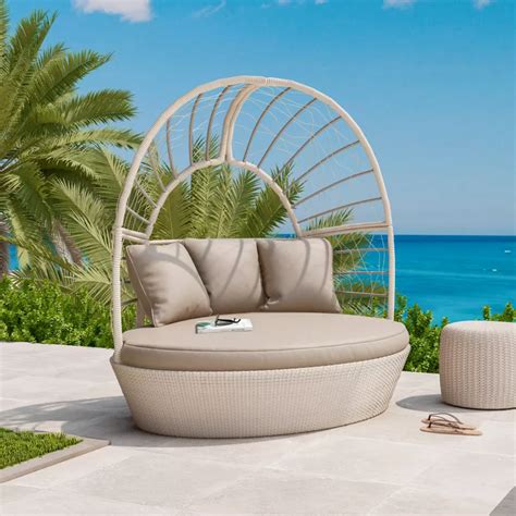 Divano Letto Da Giardino In Polyrattan Beige Con Cuscini Miram