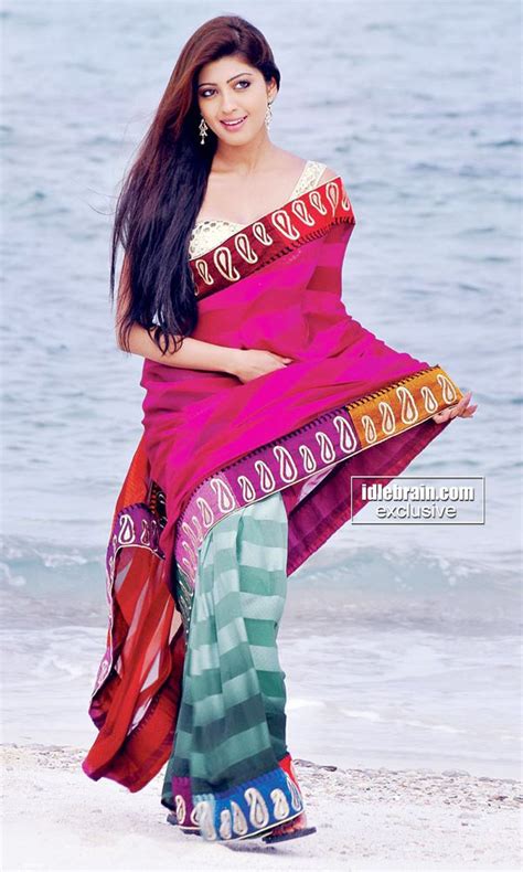 Hot Sizzling Photos Of Pranitha Subhash Reckon Talk