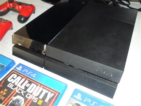 Sony PS 4 Playstation 4 + ovládače + 7 her + HDMI kabel | Aukro