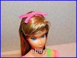 Barbie VINTAGE Silver Ash Blonde Nd Issue STANDARD BARBIE Doll WithBOX Vintage Japan Doll