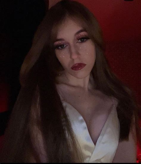 Ilonarda | Илона 🤍/ Content-creator/ Менеджер миллионика on Instagram ...